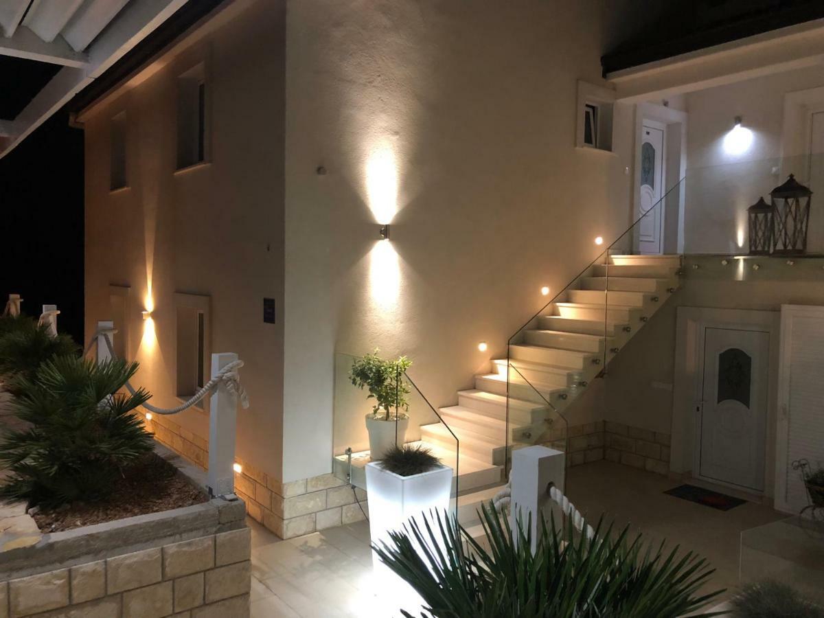 Perla Hvar Aparthotel Иван Долац Екстериор снимка